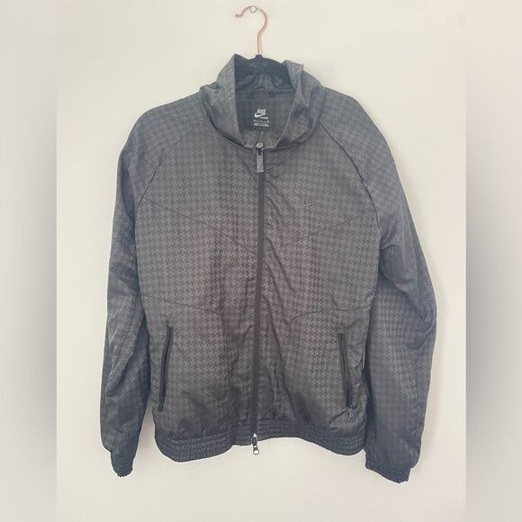 Nike Womens Grey Fullzip goemetric print running workout vented Jacket medium - Picture 2 of 10